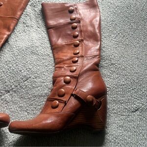 Mix Mooz size 8.5 boots